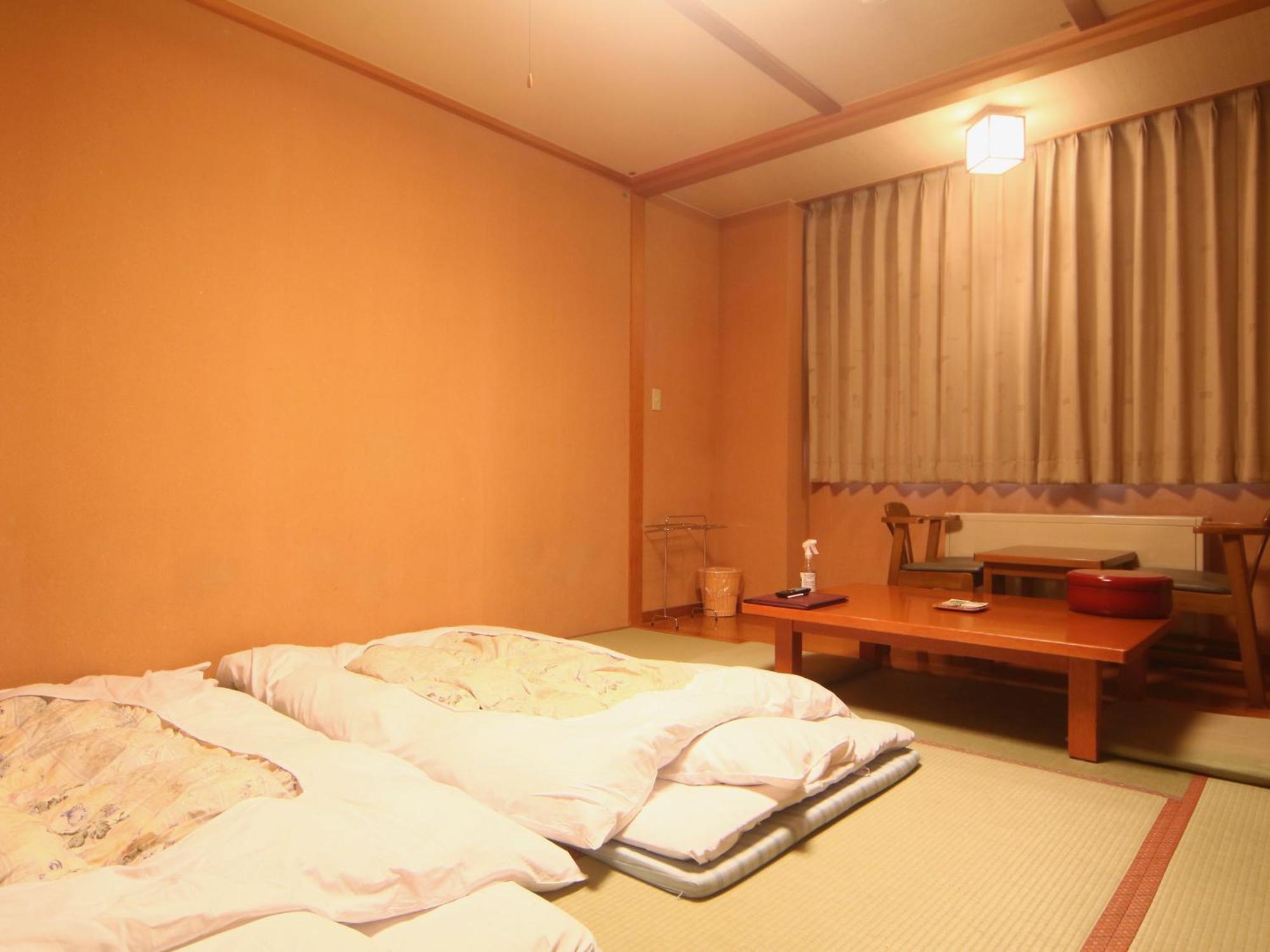 ホテル 十勝岳温泉 カミホロ荘 上富良野町 エクステリア 写真