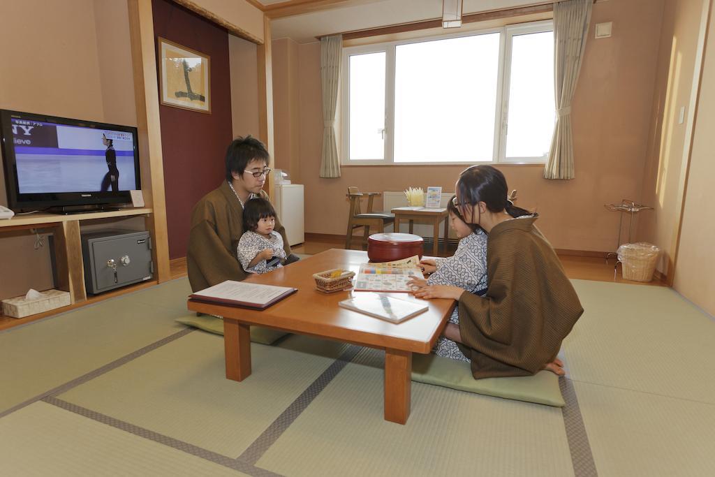ホテル 十勝岳温泉 カミホロ荘 上富良野町 部屋 写真